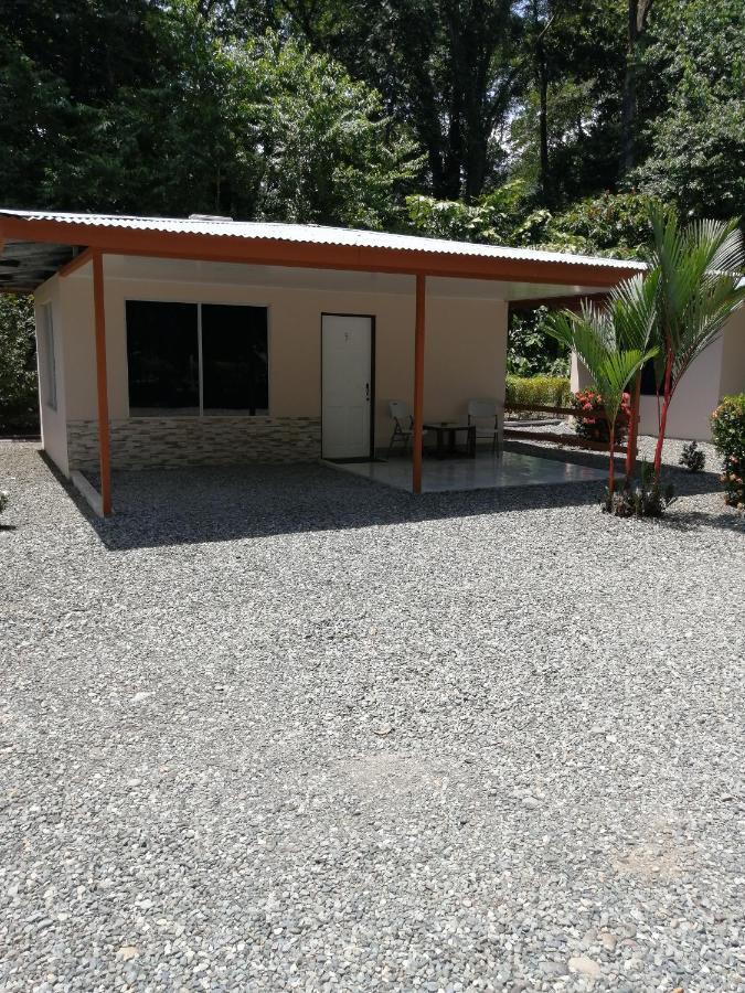 Puerto Vargas Lodge Cahuita Ngoại thất bức ảnh