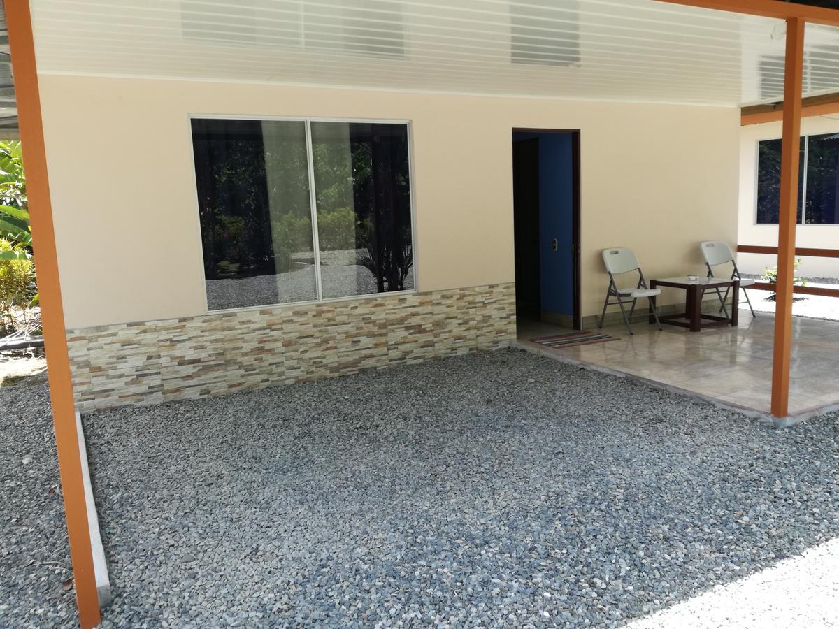 Puerto Vargas Lodge Cahuita Ngoại thất bức ảnh